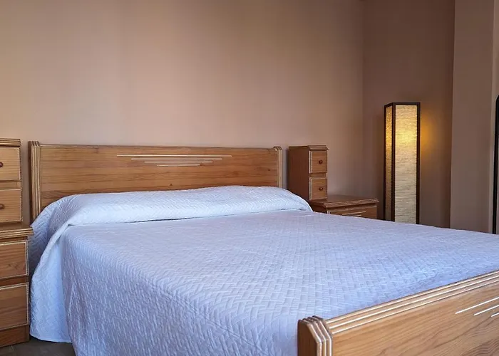 Galeon Sea View Апартаменты